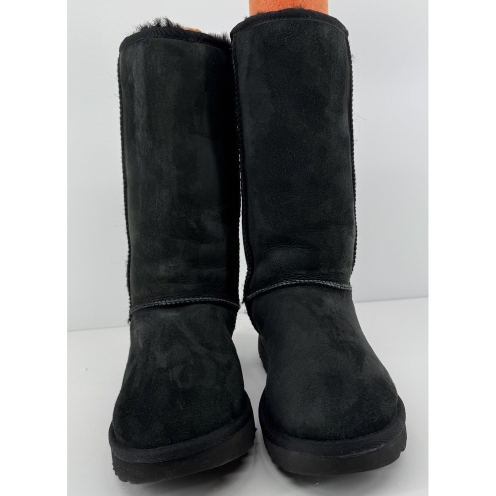 UGG Classic Tall Braid Black Sheepskin Boots Cozy Shearling Lined Winter Women 8 - Picture 2 of 14